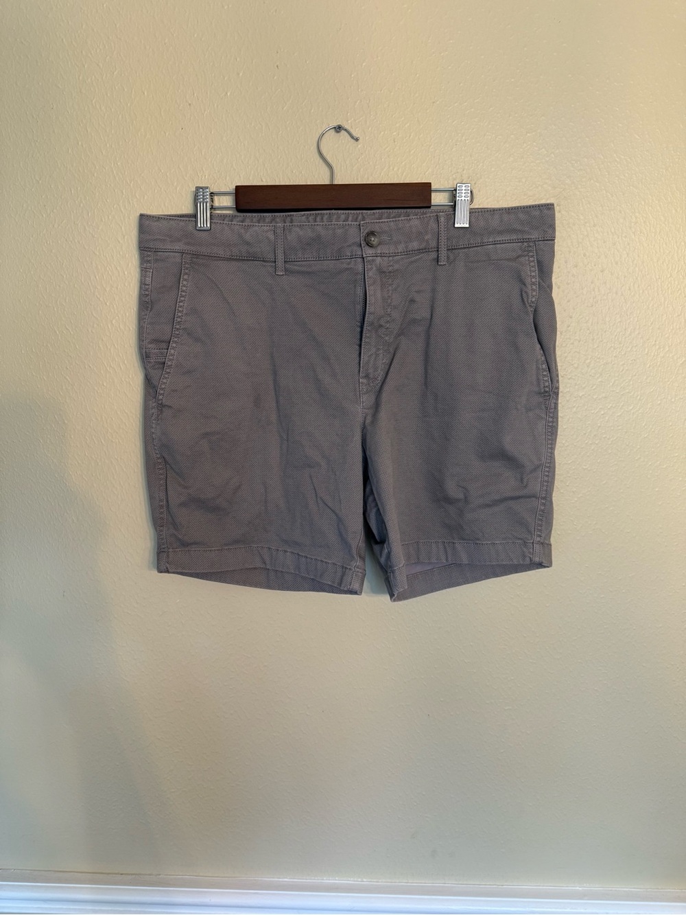 Roundtree & Yorke Gray Flat Front Cotton Shorts